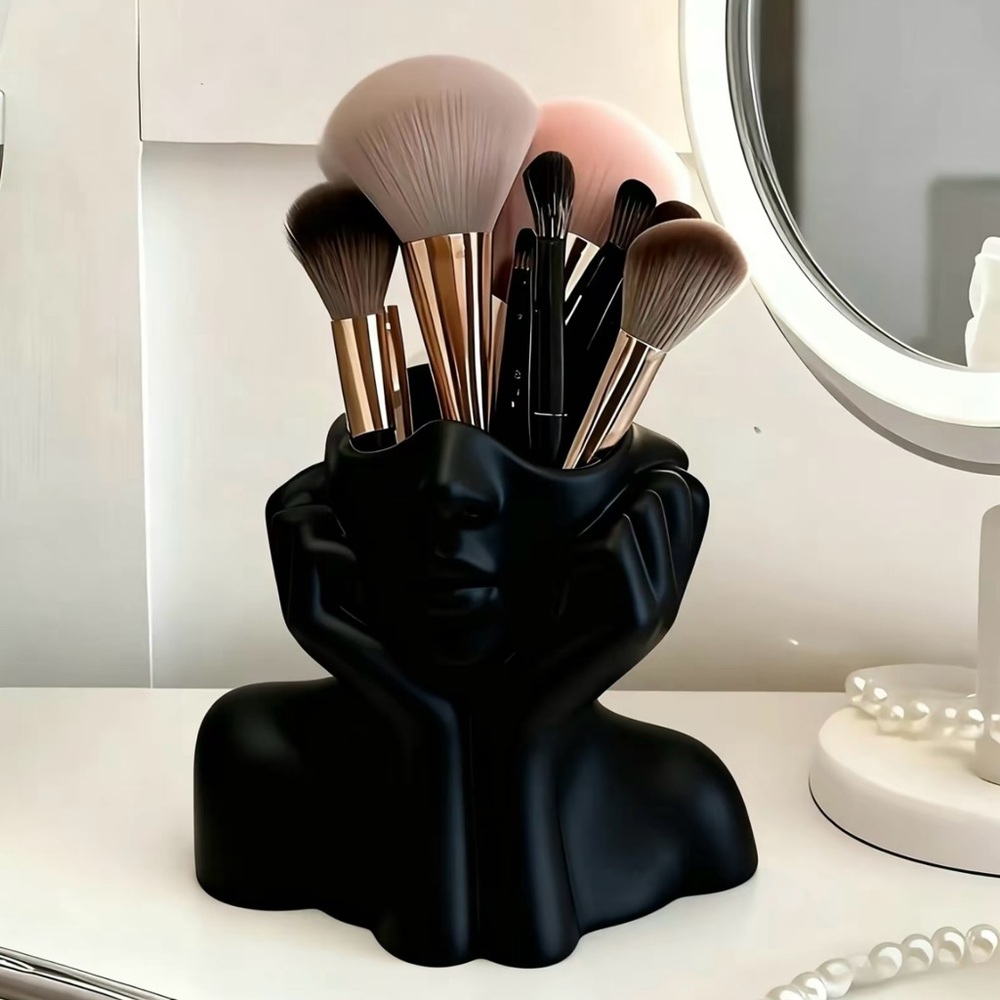 ✨Black Face Elegant Makeup Brush Holder - Trendy Aesthetic - BRAND NEW ✨